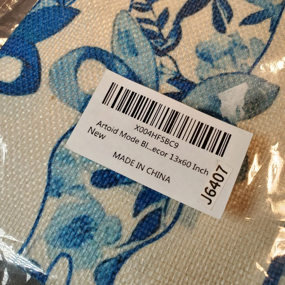 Blue porcelain bunny, happy Easter table runner 13x60 inch - Picture 3 of 10